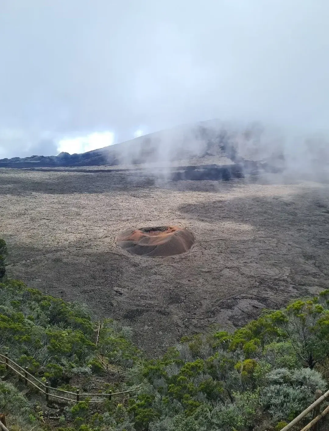 富尔奈斯活火山徒步一日游（火山博物馆参观）