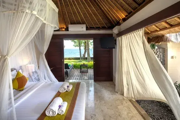 图兰奔密匹度假村 (Mimpi Resort Tulamben）
